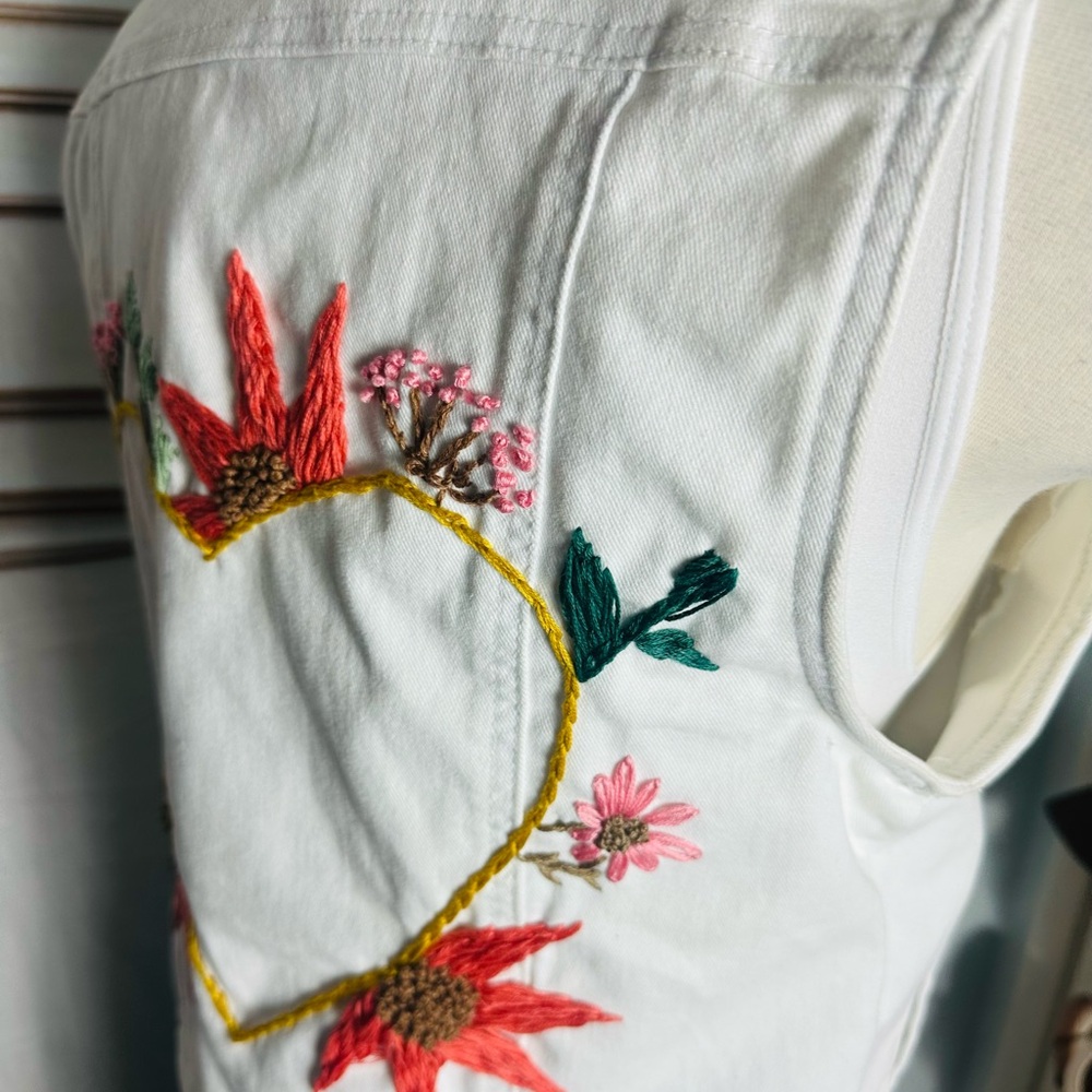 White Embroidered Heart Jean Vest - Floral Back - Picture 5 of 14